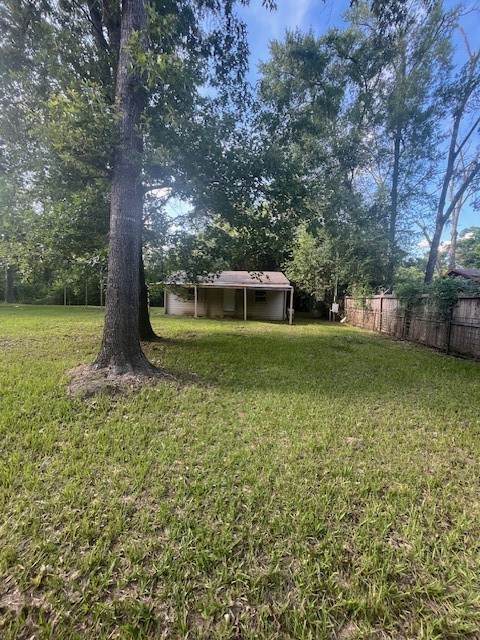 411 Richard Street - Photo 1