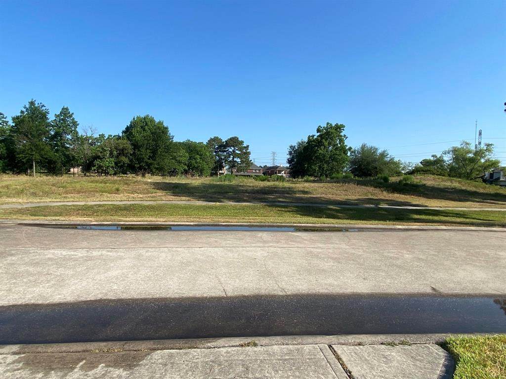 7302 Heron Lakes Drive - Photo 1