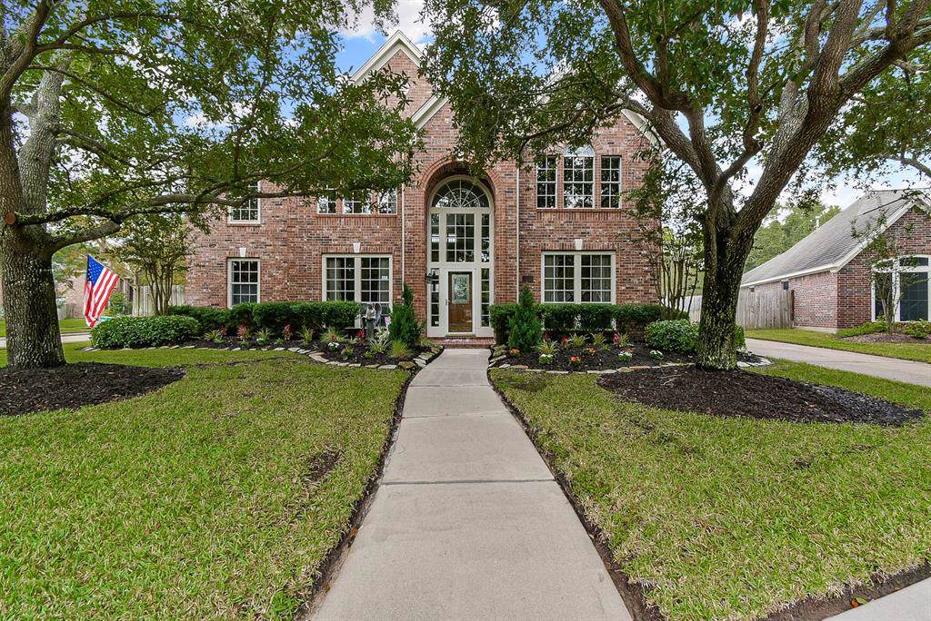 23410 Crescent Point Circle - Photo 1