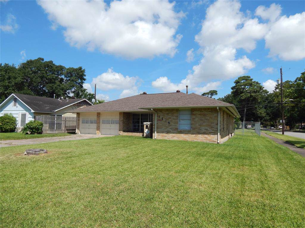 8543 Concord Street - Photo 1
