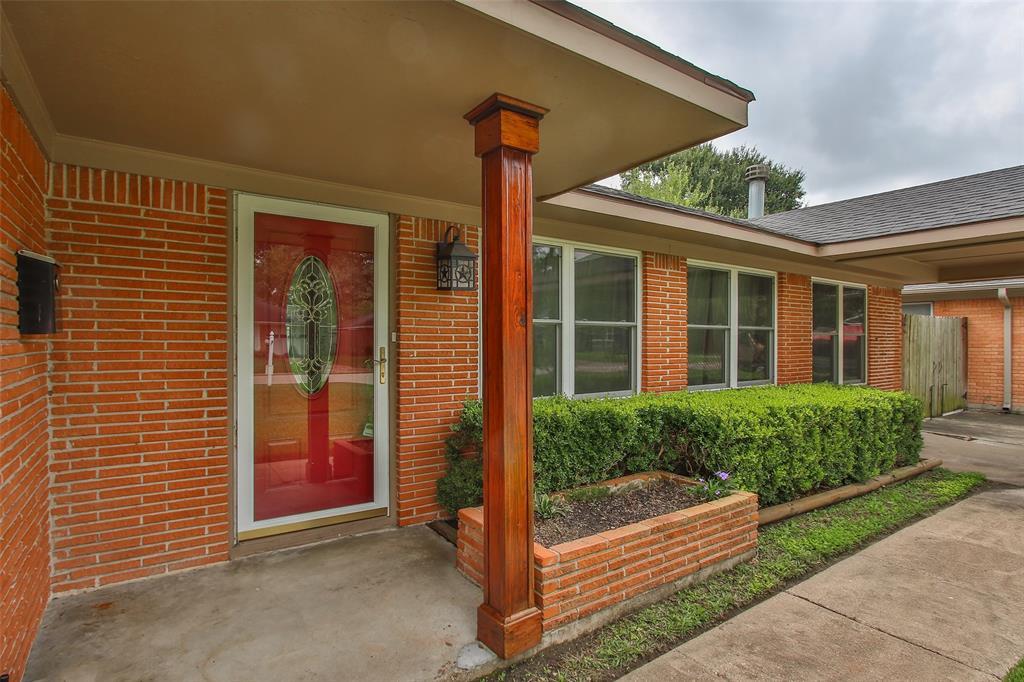 2007 Wakefield Drive - Photo 1