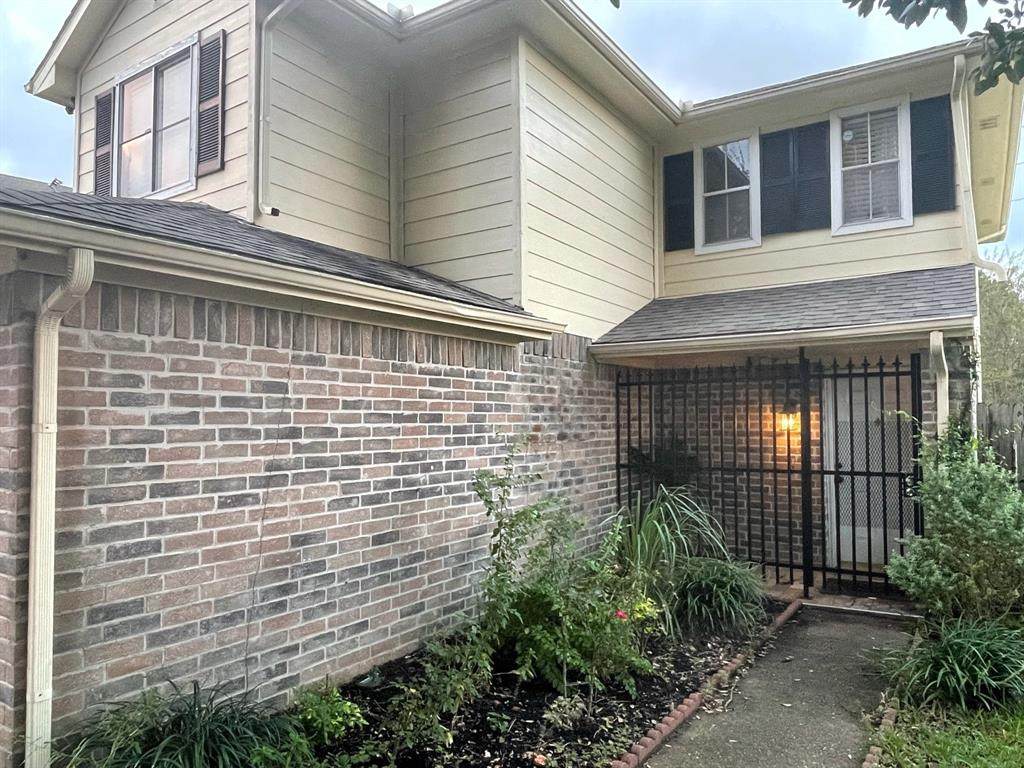 11702 Sandy Stream Drive - Photo 1