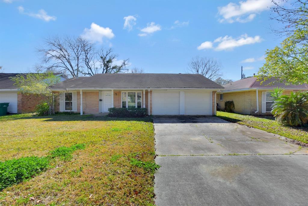 1821 Dolphin Drive - Photo 1