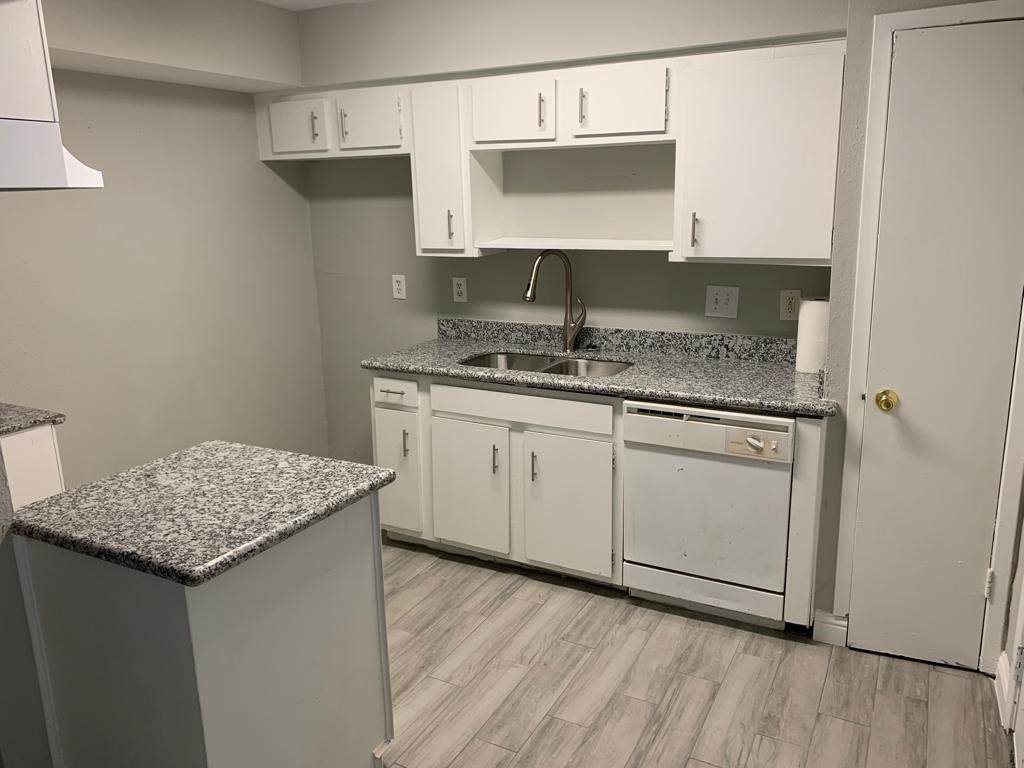 6200 Tidwell Road - Photo 1