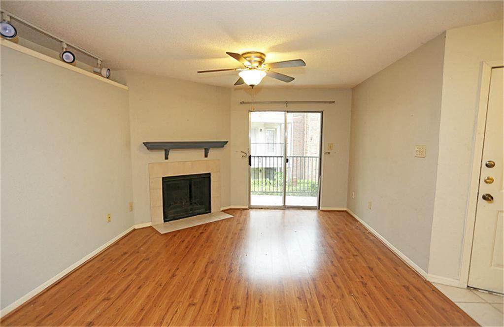 2121 Hepburn Street - Photo 1
