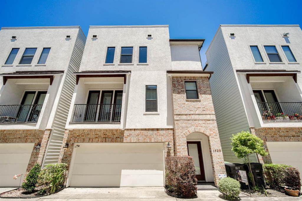 1523 Johnson Street - Photo 1