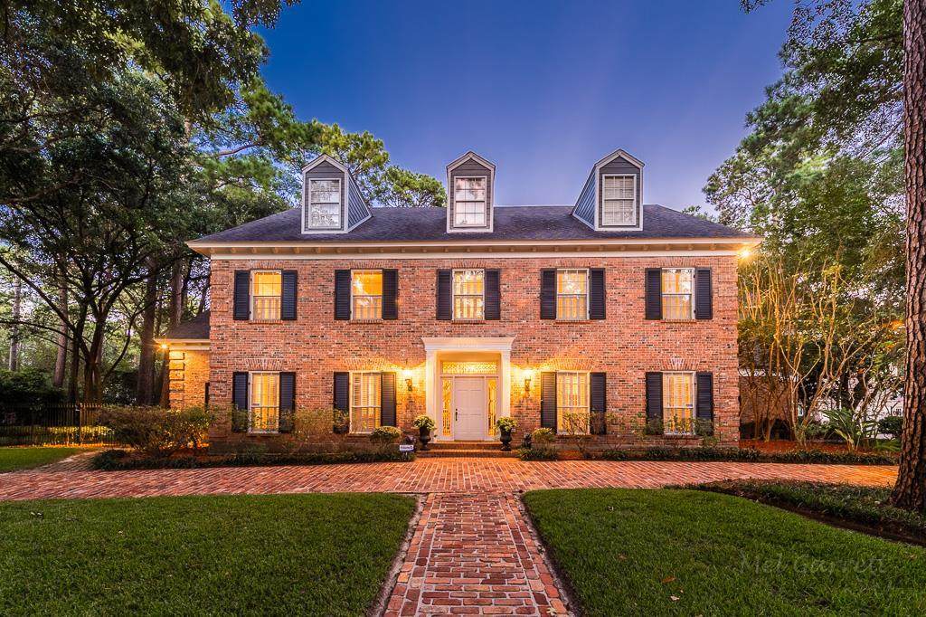 906 Oak Valley Drive - Photo 1