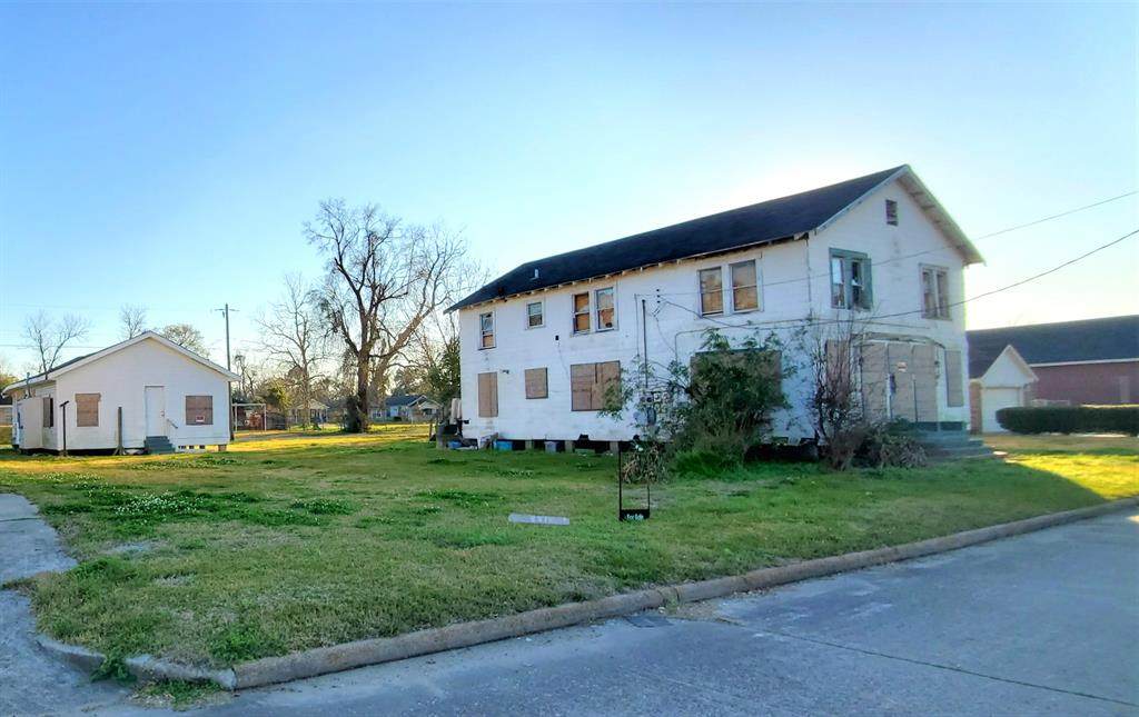 870 Jackson Street Street - Photo 1