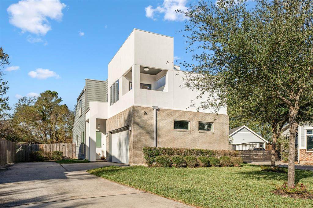 2213 Diamond Street - Photo 1