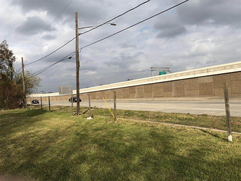 2819 Newhoff Street - Photo 1