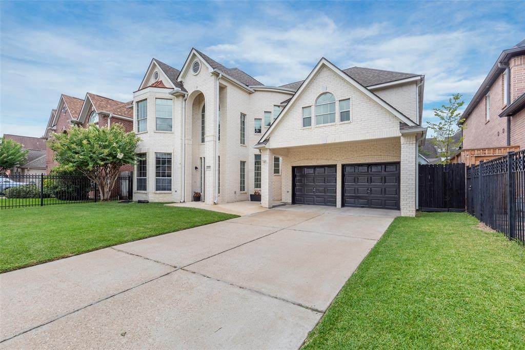 5350 Lampasas Street - Photo 1