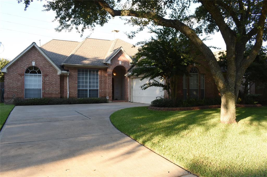1111 Rosemeadow Drive - Photo 1