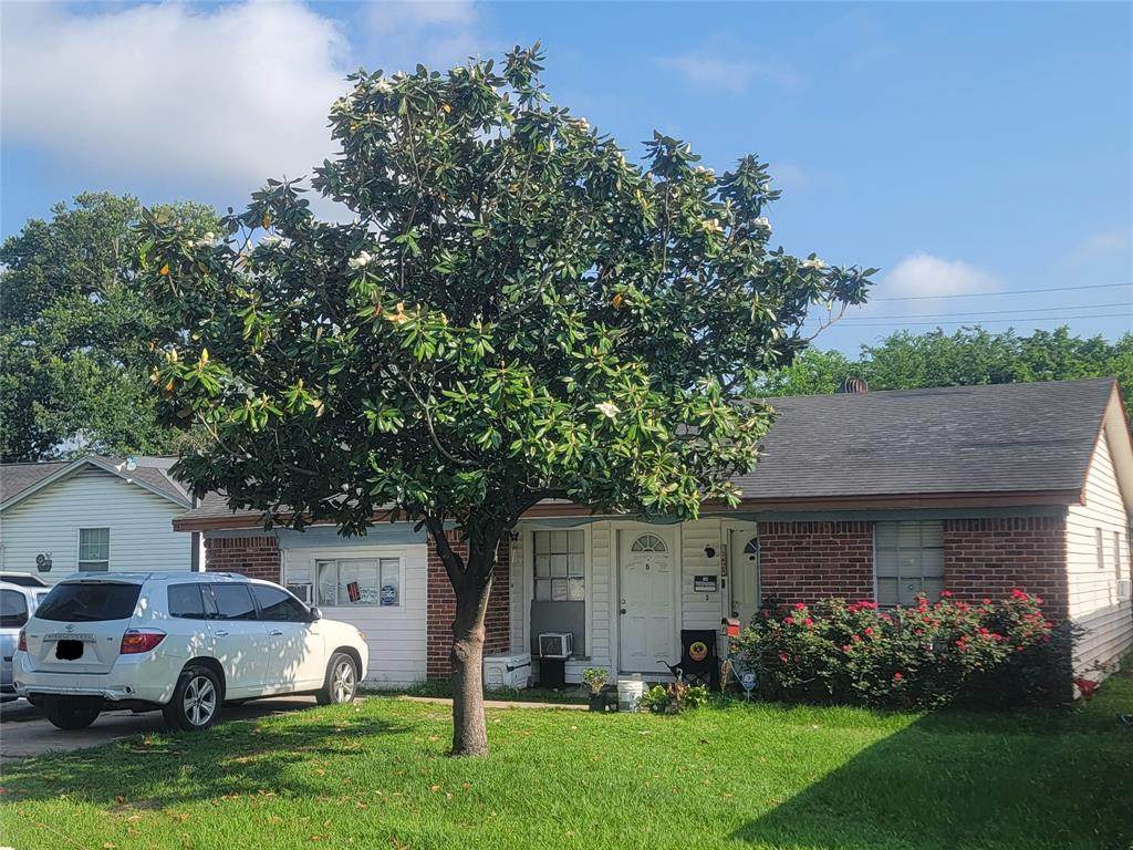 13429 Topeka Street - Photo 1