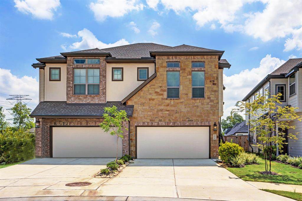 2534 Manor Valley Court - Photo 1