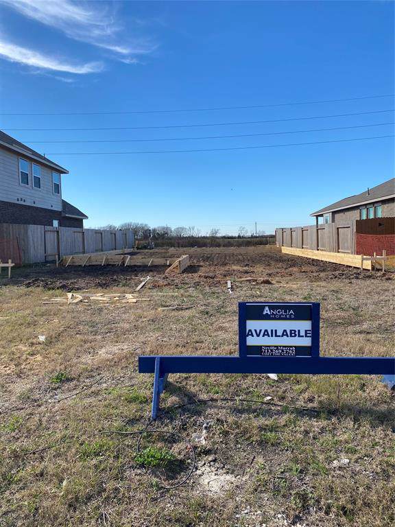 10322 Matterhorn Drive - Photo 1