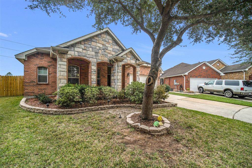 13411 Timberoak Court - Photo 1