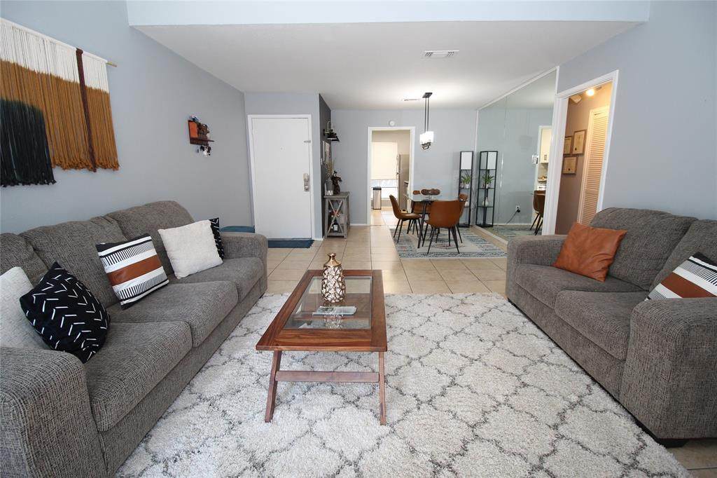9707 Richmond Avenue - Photo 1