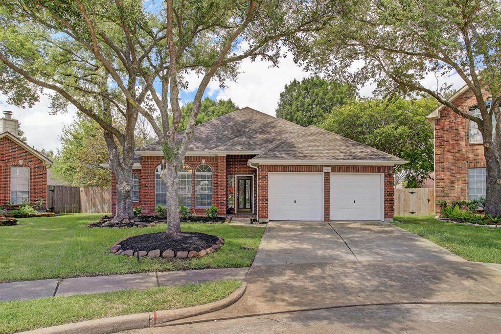 9019 Fawnshadow Court - Photo 1