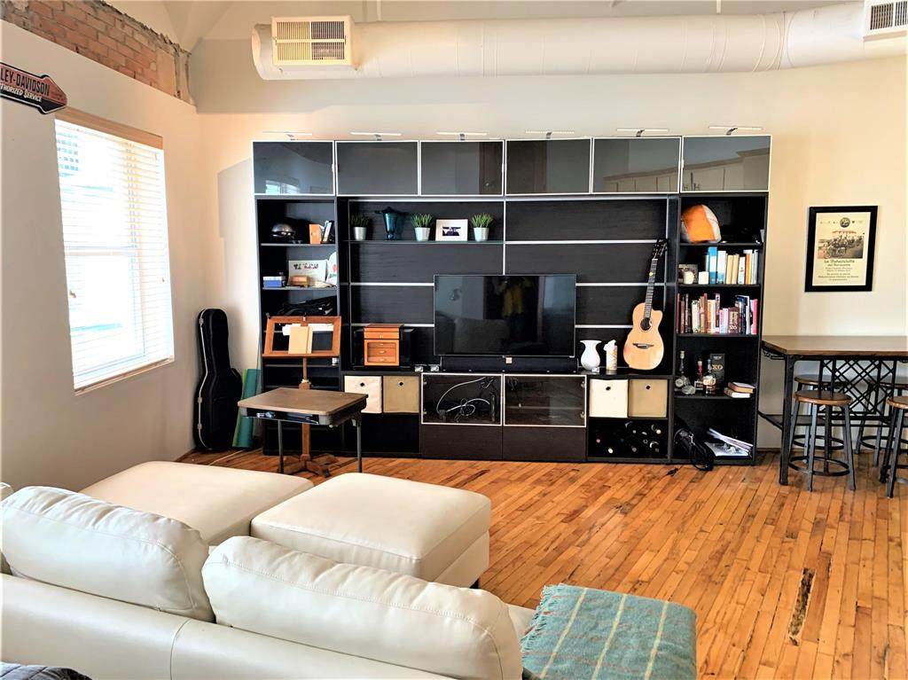 705 Main Street - Photo 1