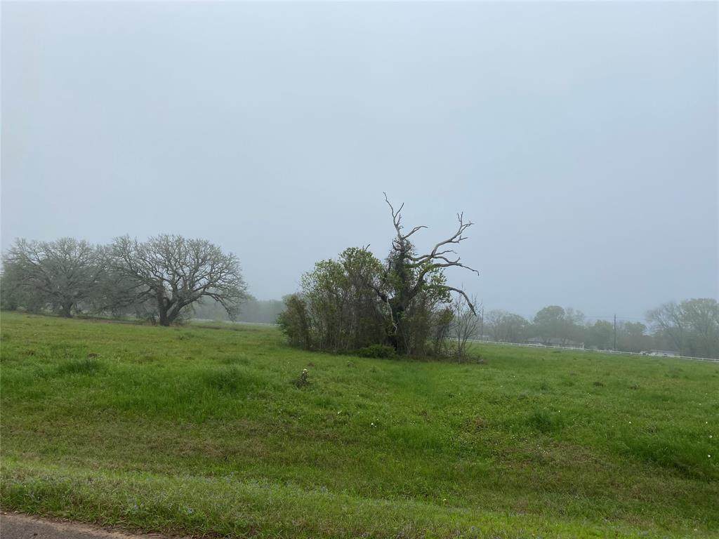 1514 Lakeland Circle - Photo 1