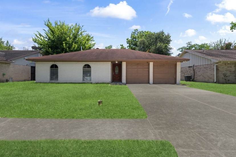 6811 Feather Creek Drive - Photo 1