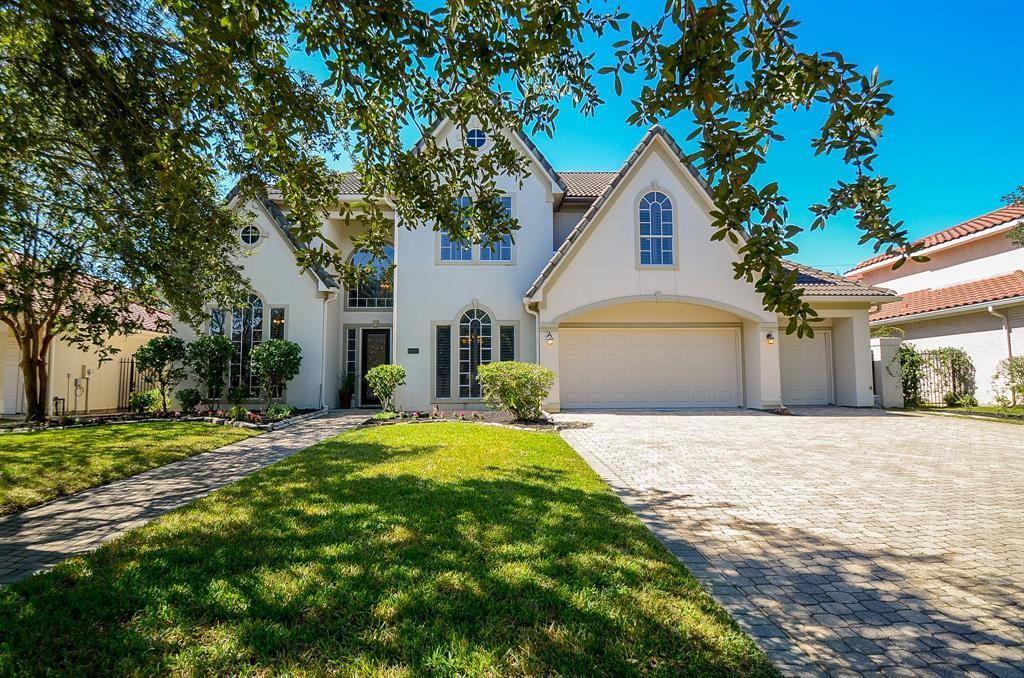 1618 Westshore Drive - Photo 1