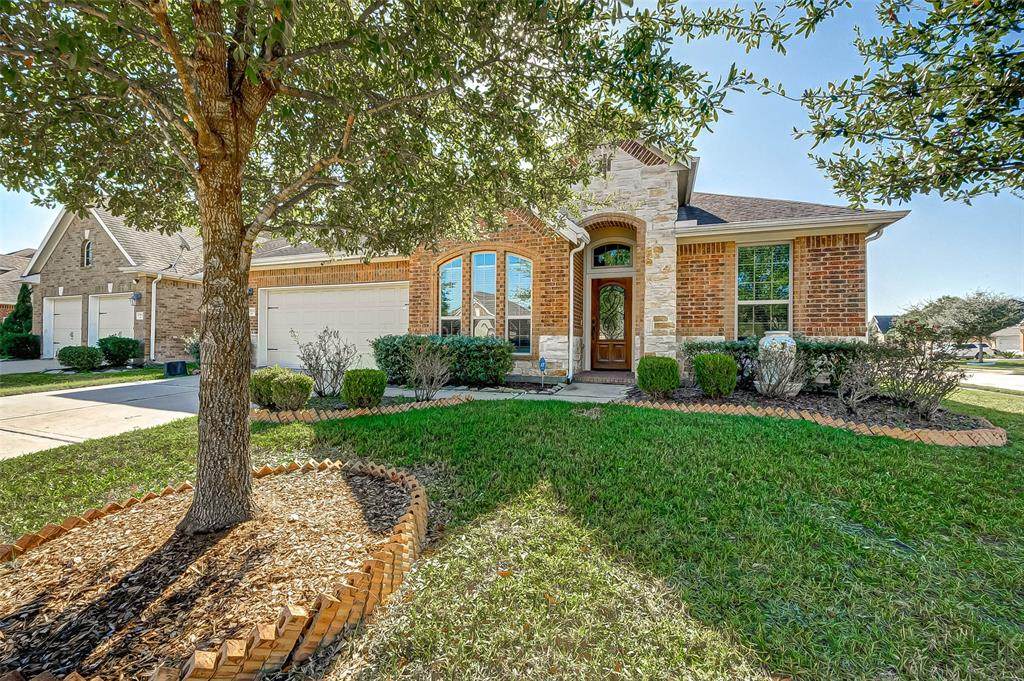 17923 Old Forest Lane - Photo 1