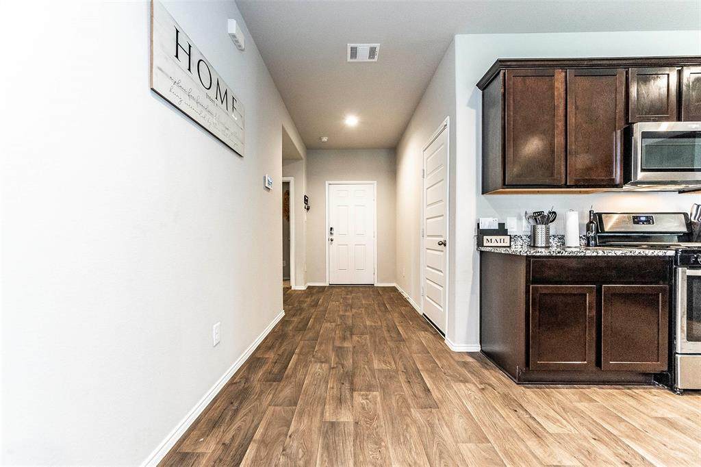 3902 Hawaiian Court - Photo 1