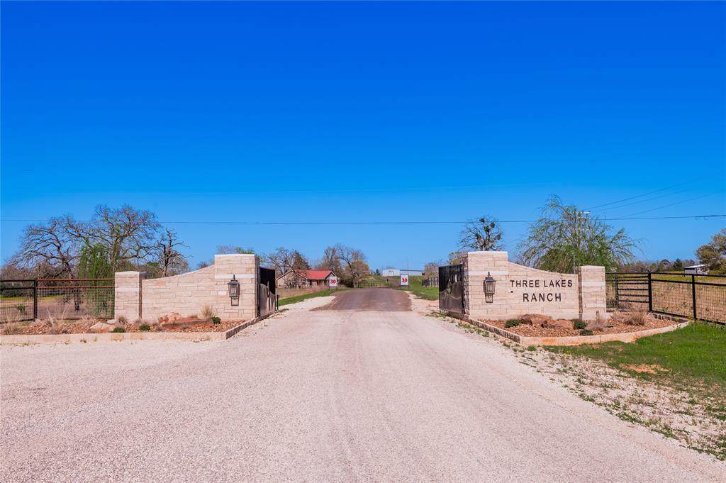 128 Three Lakes Ranch - Photo 1