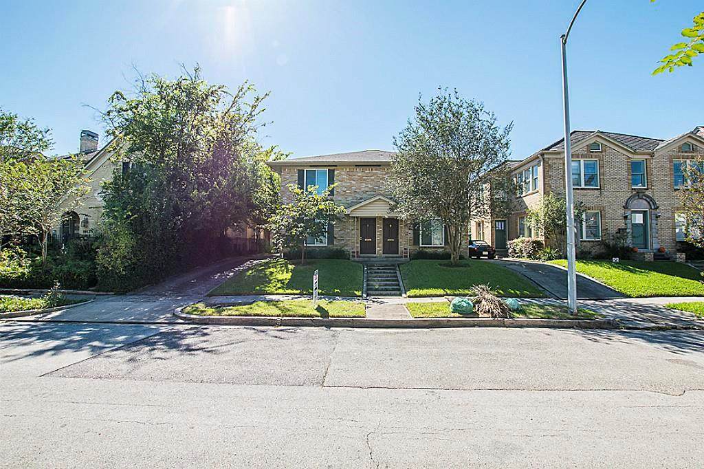 1917 Lamar Street - Photo 1