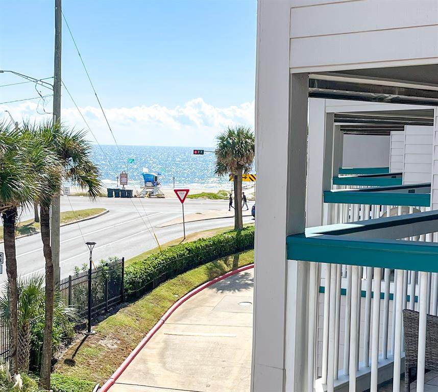 6102 Seawall Boulevard - Photo 1