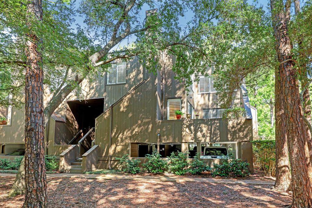 65 Litchfield Lane - Photo 1