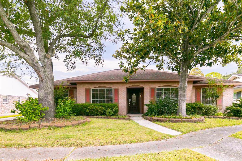 7727 Braesview Lane - Photo 1