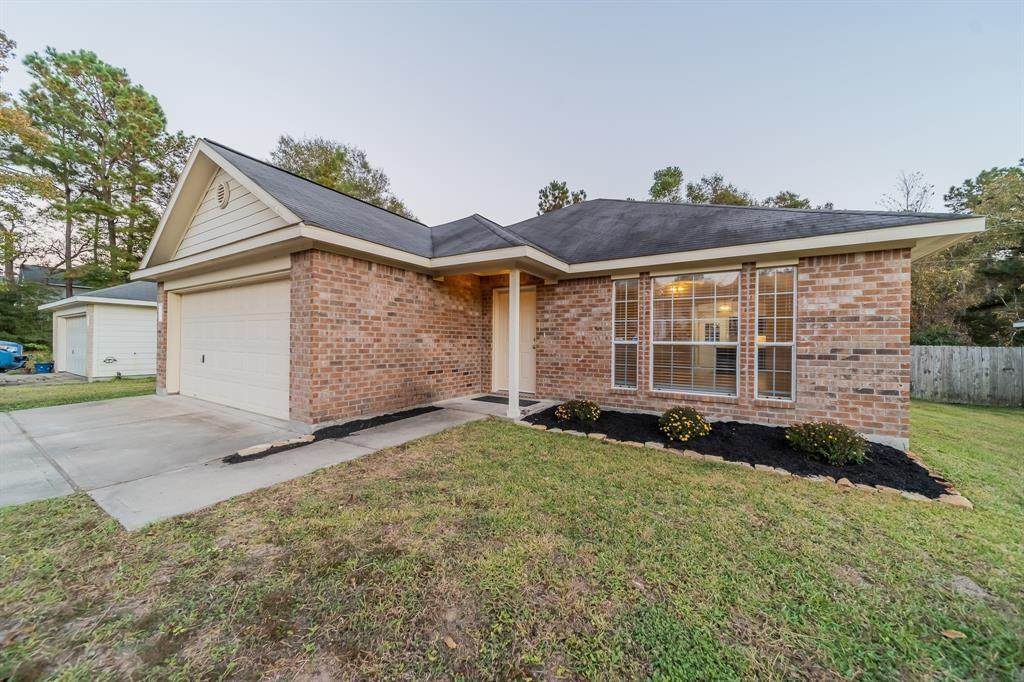5500 Buffalo Circle - Photo 1