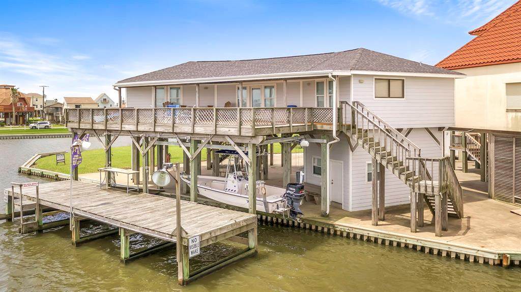 346 Anchor Drive - Photo 1