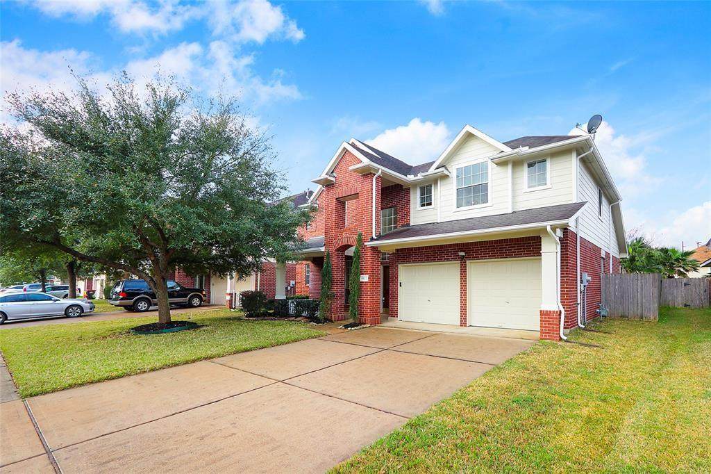 8422 Fredericksburg Lane - Photo 1