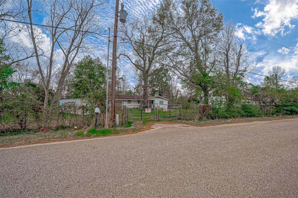 13727 Adams Lane - Photo 1