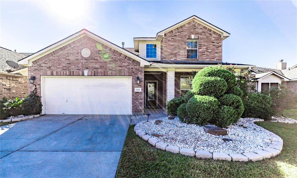 7019 Durango Creek Drive - Photo 1