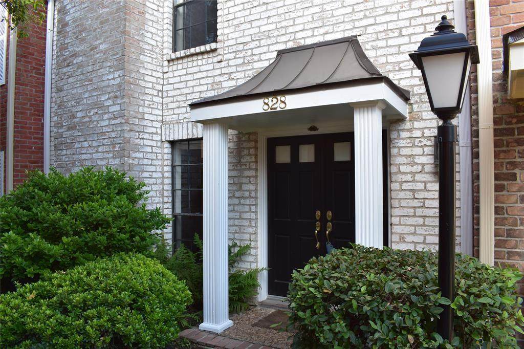 828 Augusta Drive - Photo 1
