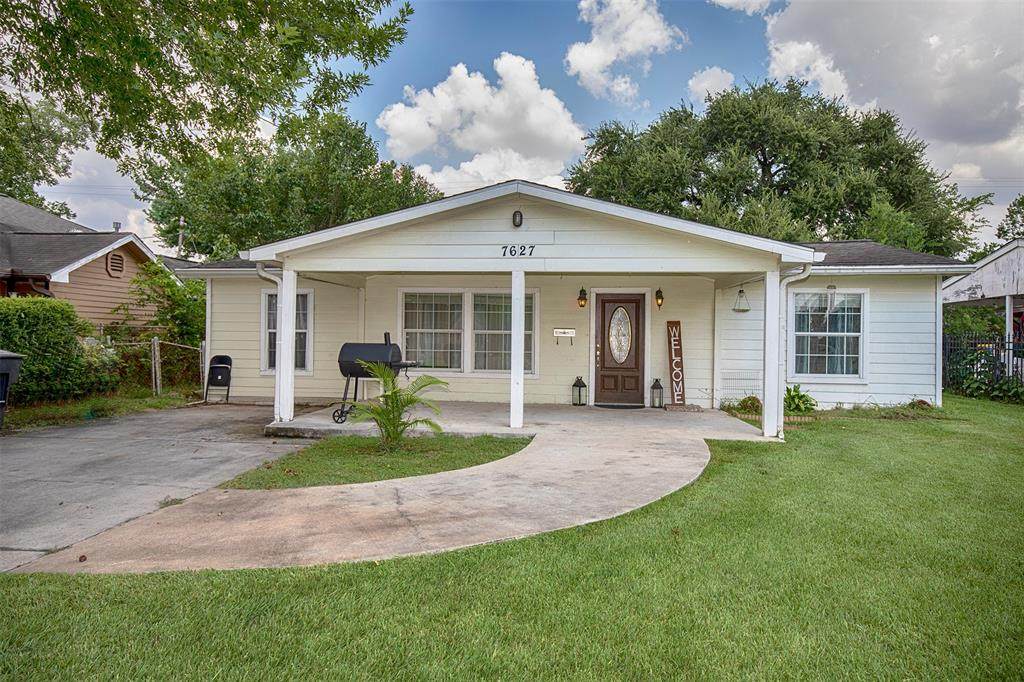 7627 Greendowns Street - Photo 1