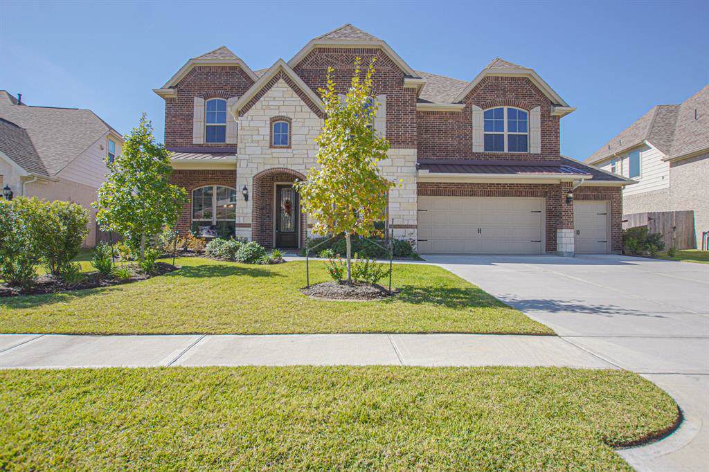 2746 Lake Shadow Drive - Photo 1