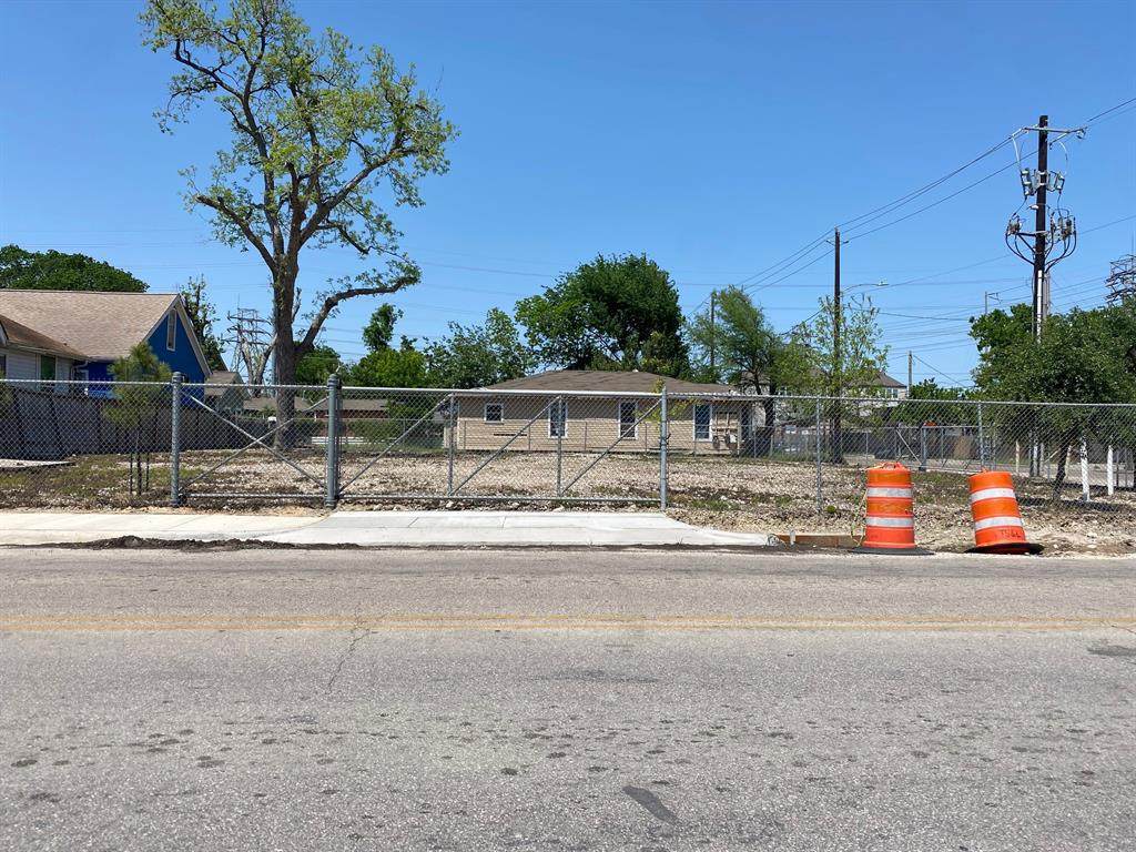 2403 & 2405 Elysian Street - Photo 1