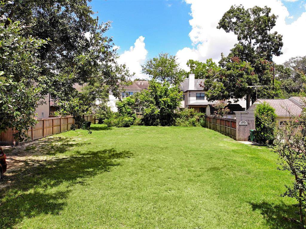 5524 Huisache Street - Photo 1