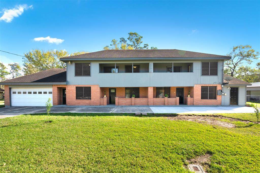 17018 Water Oak Drive - Photo 1