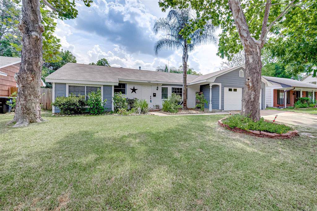 7414 Tours Street - Photo 1
