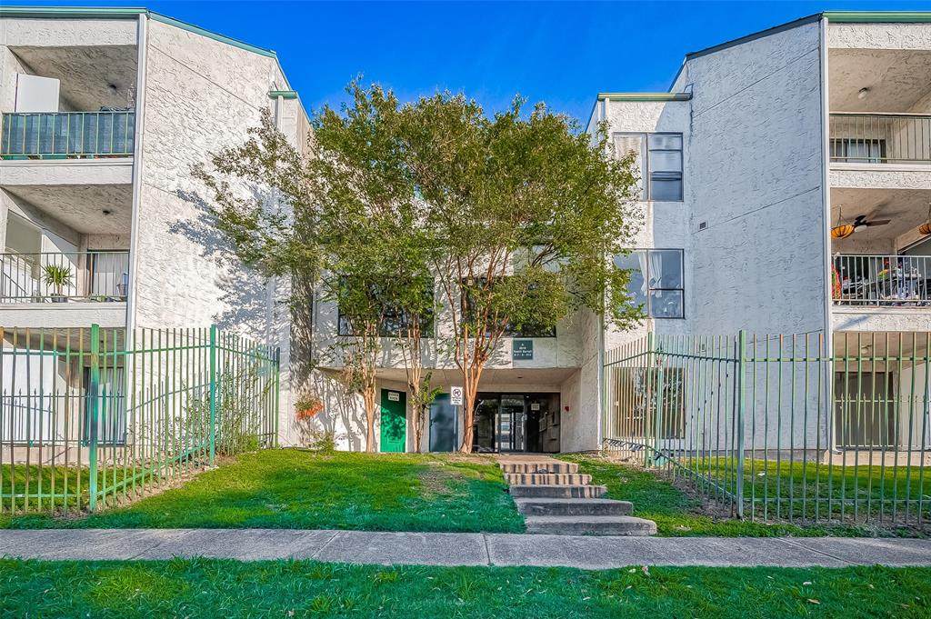 2818 Bartell Drive - Photo 1