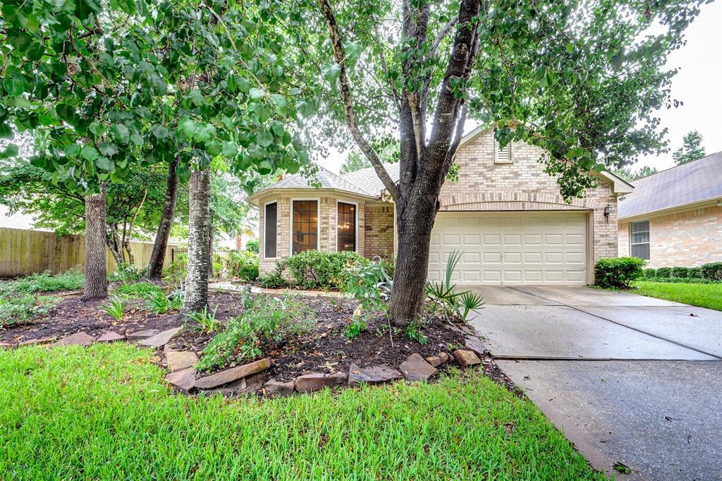 22 Charter Club Drive - Photo 1