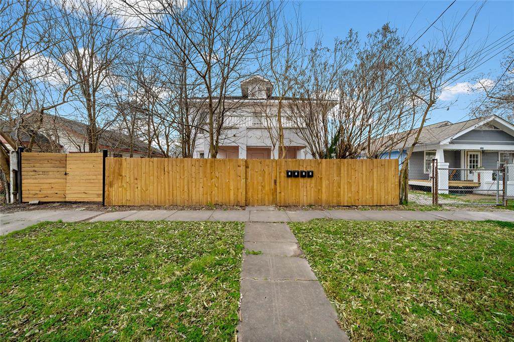 7012 Sherman Street - Photo 1