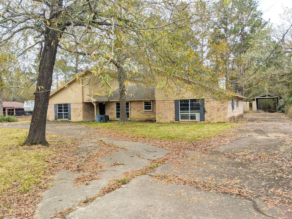 13645 Moss Hill Drive - Photo 1
