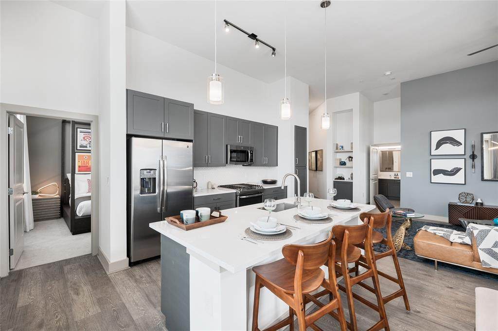 160 Birdsall Street - Photo 1
